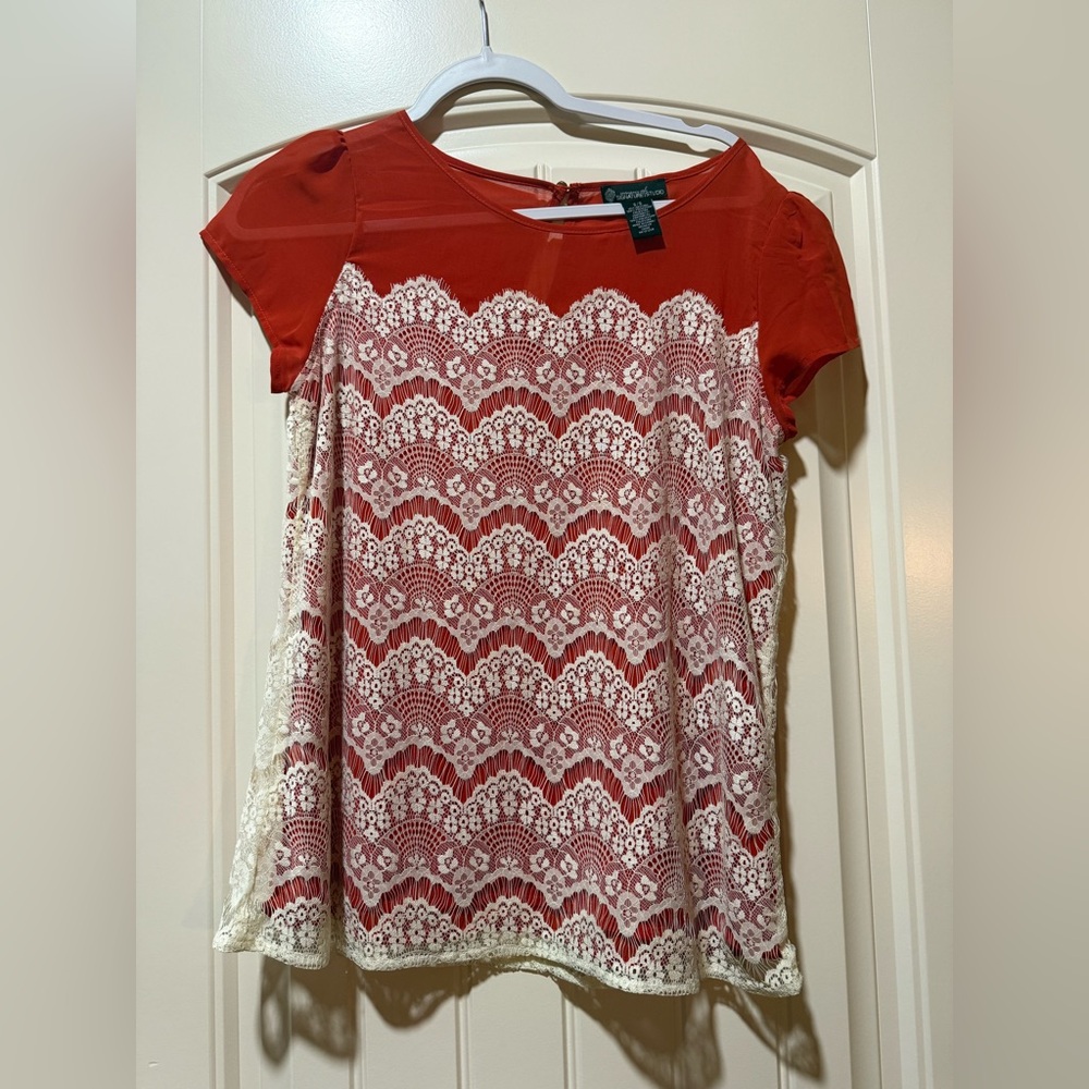 Charming Red and White Lace Blouse